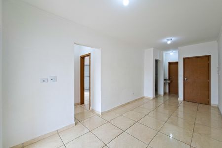 Sala de apartamento para alugar com 2 quartos, 81m² em Guilhermina, Praia Grande