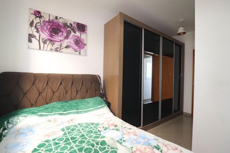 Apartamento à venda com 100m², 3 quartos e 2 vagasQuarto 1