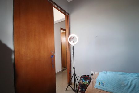 Apartamento à venda com 100m², 3 quartos e 2 vagasQuarto 3