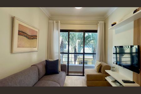 Sala de TV de apartamento à venda com 1 quarto, 38m² em Jardim Paulista, São Paulo