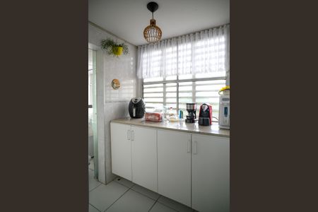 Apartamento à venda com 80m², 2 quartos e 1 vagaCozinha