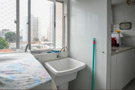 Apartamento à venda com 80m², 2 quartos e 1 vagaÁrea de Serviço