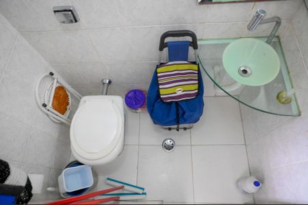 Apartamento à venda com 80m², 2 quartos e 1 vagaBanheiro de Serviço