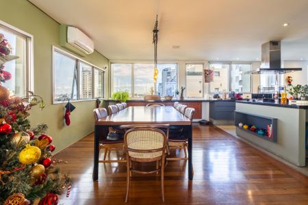 Sala de apartamento para alugar com 3 quartos, 320m² em Santo Amaro, São Paulo