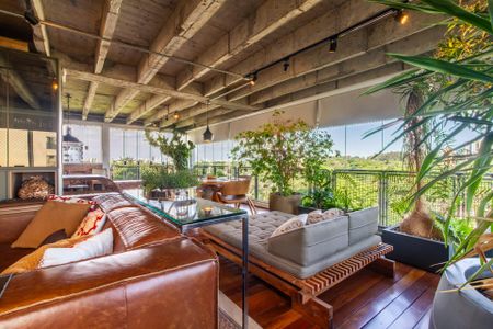 Varanda de apartamento para alugar com 3 quartos, 320m² em Santo Amaro, São Paulo