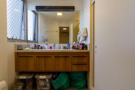 Apartamento para alugar com 320m², 3 quartos e 2 vagasBanheiro da Suíte 2