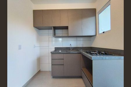 Apartamento para alugar com 55m², 2 quartos e 1 vagaCozinha