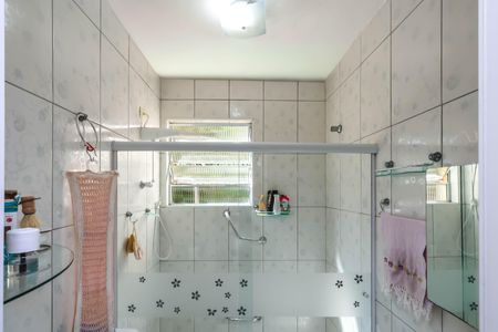 Casa à venda com 200m², 3 quartos e 2 vagasSuíte 1