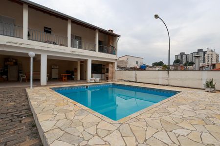 Casa à venda com 480m², 4 quartos e 1 vagaPiscina