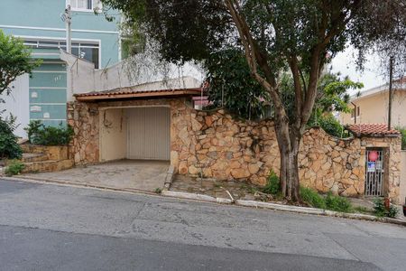Casa à venda com 480m², 4 quartos e 1 vagaFachada + plaquinha
