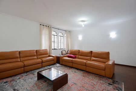 Casa à venda com 480m², 4 quartos e 1 vagaSala de estar