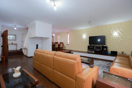 Casa à venda com 480m², 4 quartos e 1 vagaSala de estar