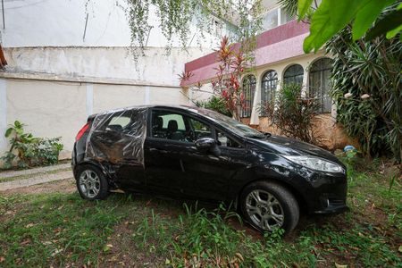 Casa à venda com 480m², 4 quartos e 1 vagaJardim