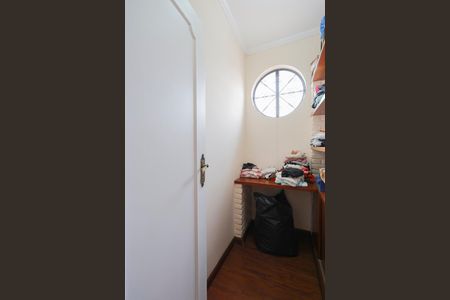 Casa à venda com 480m², 4 quartos e 1 vagaCloset do quarto 1