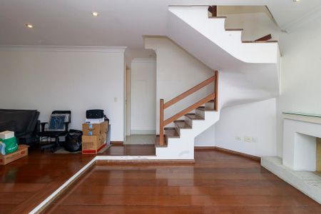 Apartamento à venda com 219m², 4 quartos e 3 vagas Apartamento à venda com 219m², 4 quartos e 3 vagasSala