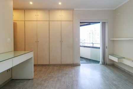 Apartamento à venda com 219m², 4 quartos e 3 vagas Apartamento à venda com 219m², 4 quartos e 3 vagasSuíte