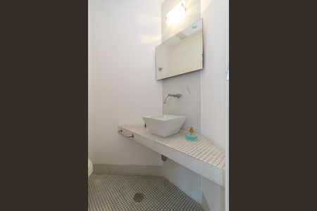 Apartamento à venda com 219m², 4 quartos e 3 vagas Apartamento à venda com 219m², 4 quartos e 3 vagasLavabo