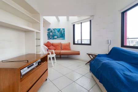 Apartamento à venda com 219m², 4 quartos e 3 vagas Apartamento à venda com 219m², 4 quartos e 3 vagasCobertura - Sala 2