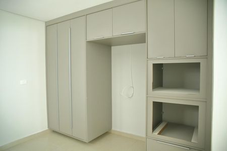 Casa à venda com 349m², 3 quartos e 5 vagasCozinha 