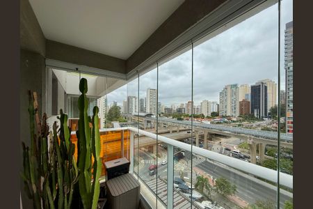 Apartamento à venda com 37m², 0 quarto e 1 vaga Apartamento à venda com 37m², 0 quarto e 1 vagaSacada