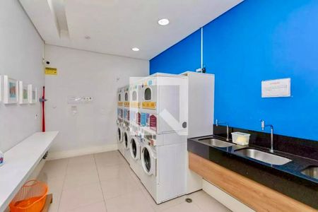 Apartamento à venda com 37m², 0 quarto e 1 vaga Apartamento à venda com 37m², 0 quarto e 1 vagaLavanderia