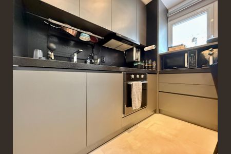 Apartamento à venda com 37m², 0 quarto e 1 vaga Apartamento à venda com 37m², 0 quarto e 1 vagaCozinha