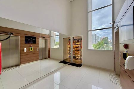 Apartamento à venda com 37m², 0 quarto e 1 vaga Apartamento à venda com 37m², 0 quarto e 1 vagaHall Social Bloco