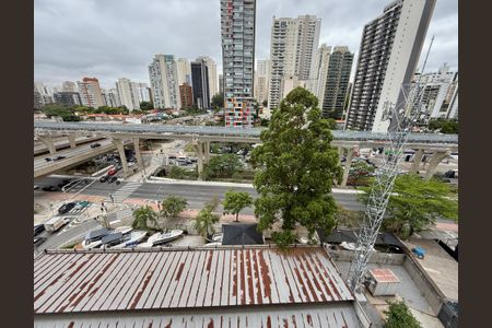 Apartamento à venda com 37m², 0 quarto e 1 vaga Apartamento à venda com 37m², 0 quarto e 1 vagaVista
