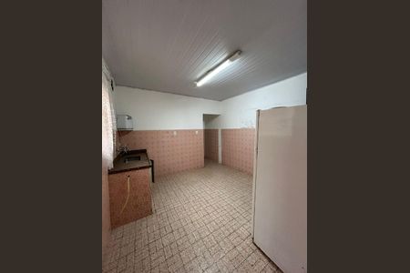 Casa à venda com 280m², 3 quartos e sem vaga Casa à venda com 280m², 3 quartos e sem vagaFoto 03