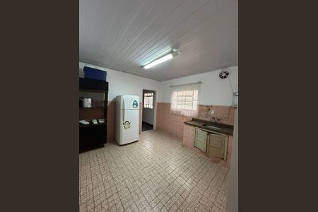 Casa à venda com 280m², 3 quartos e sem vaga Casa à venda com 280m², 3 quartos e sem vagaFoto 06