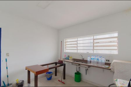 Casa à venda com 630m², 8 quartos e 6 vagasCozinha