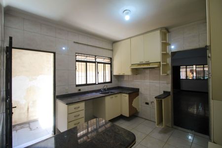 Casa à venda com 180m², 4 quartos e 2 vagasCozinha