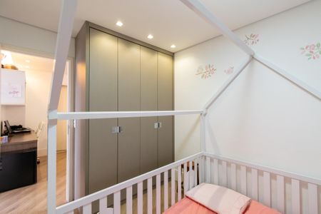 Apartamento à venda com 110m², 3 quartos e 2 vagasQuarto 2