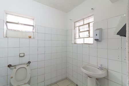 Banheiro de casa para alugar com 4 quartos, 159m² em Vila Norma, São Paulo