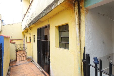 Casa à venda com 340m², 1 quarto e 2 vagasÁrea comum entre imóveis do terreno