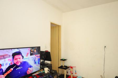 Casa à venda com 340m², 1 quarto e 2 vagasSala