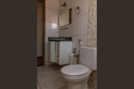 Casa para alugar com 187m², 3 quartos e 3 vagas Casa para alugar com 187m², 3 quartos e 3 vagasBanheiro da Suíte