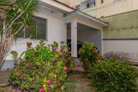 Casa para alugar com 187m², 3 quartos e 3 vagas Casa para alugar com 187m², 3 quartos e 3 vagasÁrea Externa