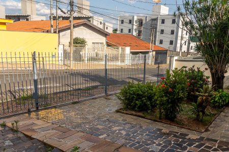 Casa para alugar com 187m², 3 quartos e 3 vagas Casa para alugar com 187m², 3 quartos e 3 vagasÁrea Externa