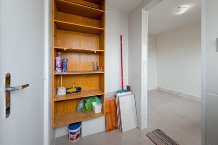 Apartamento à venda com 73m², 2 quartos e 1 vagaÁrea de Serviço