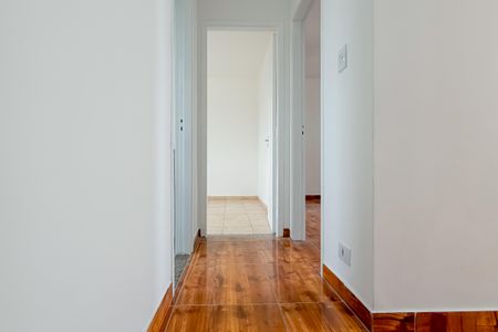 Corredor de apartamento à venda com 2 quartos, 73m² em Vila Monumento, São Paulo