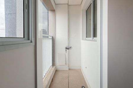 Apartamento à venda com 83m², 2 quartos e 1 vagaÁrea de Serviço