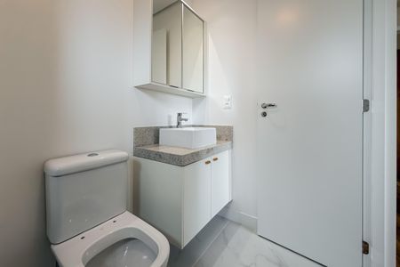 Apartamento à venda com 83m², 2 quartos e 1 vagaBanheiro da Suíte 2