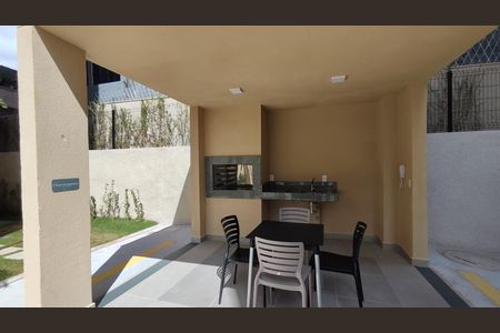 Apartamento à venda com 33m², 2 quartos e sem vaga Apartamento à venda com 33m², 2 quartos e sem vagaÁrea comum - Churrasqueira