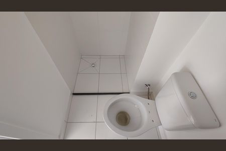 Banheiro de apartamento à venda com 2 quartos, 33m² em Itaquera, São Paulo