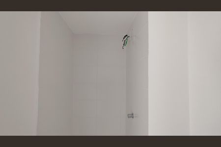 Apartamento à venda com 33m², 2 quartos e sem vaga Apartamento à venda com 33m², 2 quartos e sem vagaBanheiro