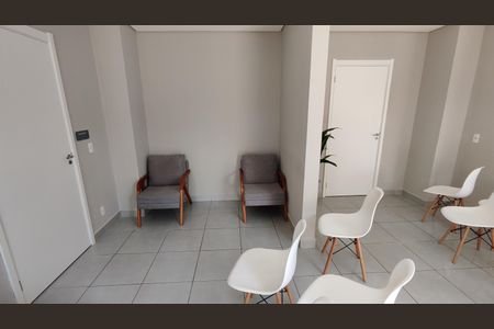 Apartamento à venda com 33m², 2 quartos e sem vaga Apartamento à venda com 33m², 2 quartos e sem vagaSalão de Festas
