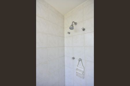 Apartamento à venda com 272m², 4 quartos e 4 vagasBanheiro da Suíte 2