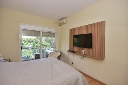 Apartamento à venda com 272m², 4 quartos e 4 vagasSuíte 4