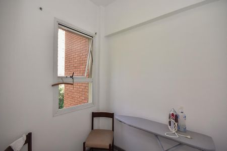 Apartamento à venda com 272m², 4 quartos e 4 vagasQuarto de Serviço 2